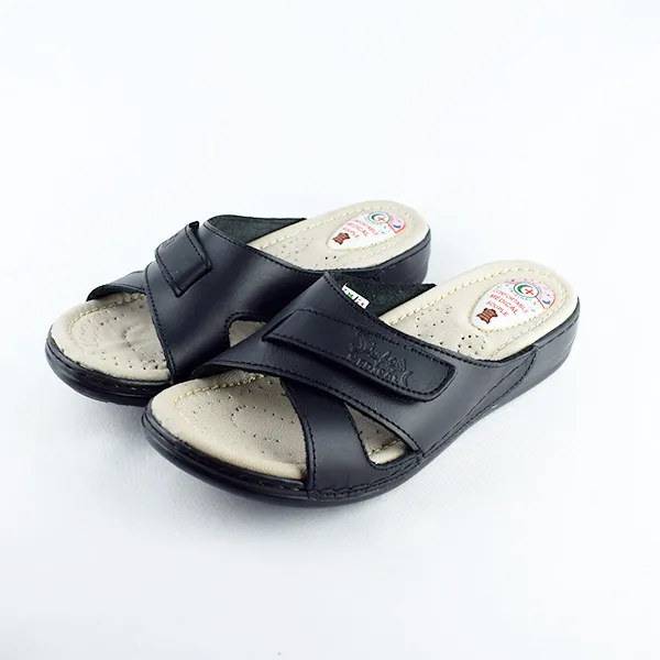 Sandale medicale Confort pour femme 500 noir.................  miniature